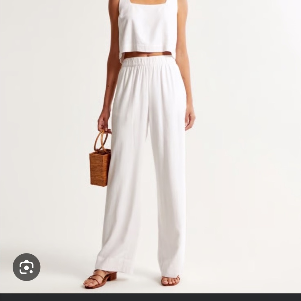 Abercrombie & Fitch Elastic Waist Linen Blend Pants